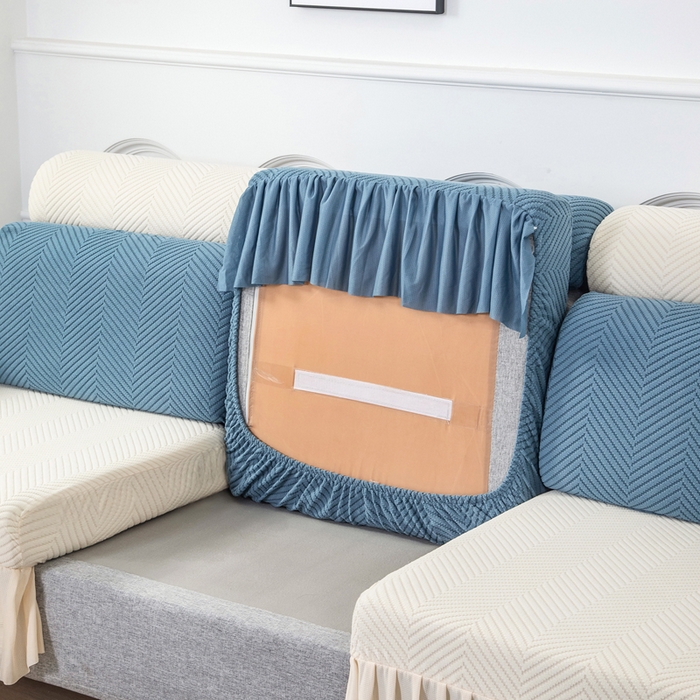 91家纺网 家纺一手货源 找家纺 千彤 2024新款裙边款弹力沙发套罩拉花绒人字纹系列沙发笠 水蓝米黄