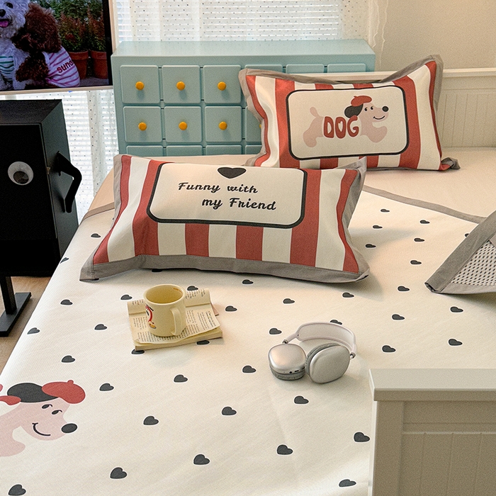 91家纺网 家纺一手货源 找家纺 昔可家纺 2024新款A类900D大版冰丝席 爱心狗狗