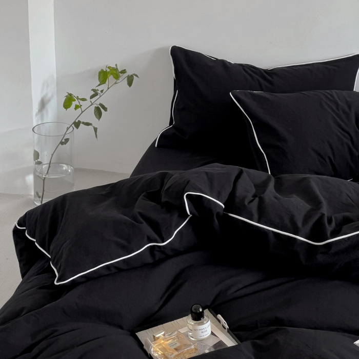 91家纺网 家纺一手货源 找家纺 梦家居 2024新款全棉色织水洗棉禁欲黑色系四件套 黑色—滚边款