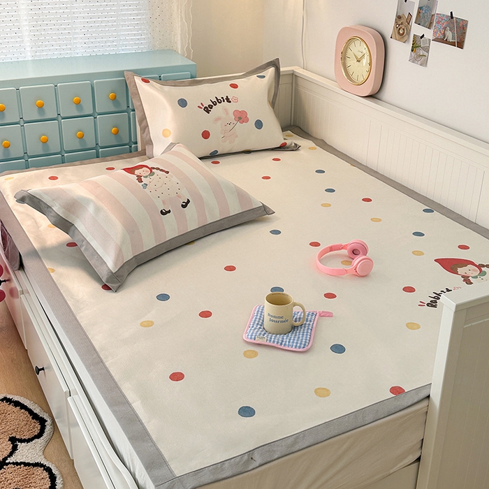 91家纺网 家纺一手货源 找家纺 昔可家纺 2024新款A类900D大版冰丝席 兔兔女孩