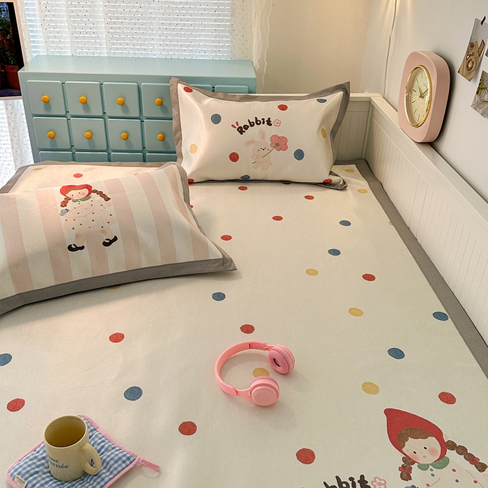 91家纺网 家纺一手货源 找家纺 昔可家纺 2024新款A类900D大版冰丝席 兔兔女孩