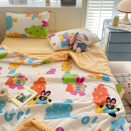 91家纺网 家纺一手货源 找家纺 花伞家居 2024新款全棉豆豆绒大豆夏被春秋被 夏被-去郊游