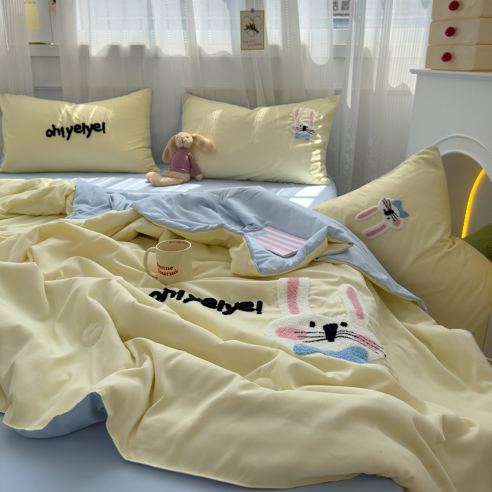 91家纺网 家纺一手货源 找家纺 曼谷家纺 软糯糯水洗棉夏凉被四件套单夏被被子 长耳兔-芝士蓝