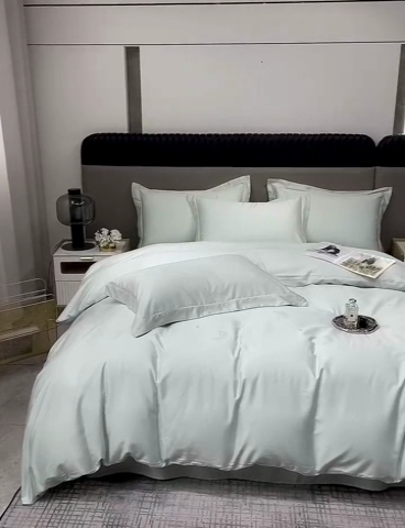 91家纺网 家纺一手货源 找家纺 艾迪尚家纺 2025新款天丝棉提花四件套 羽记 莱茵石