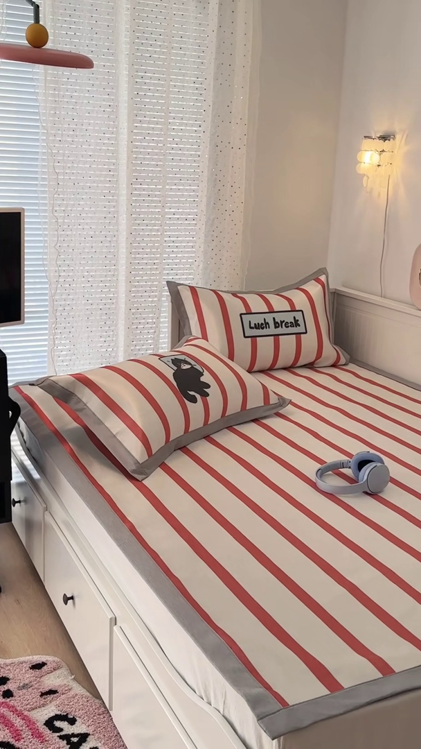 91家纺网 家纺一手货源 找家纺 昔可家纺 2024新款A类900D大版冰丝席 晚安猫