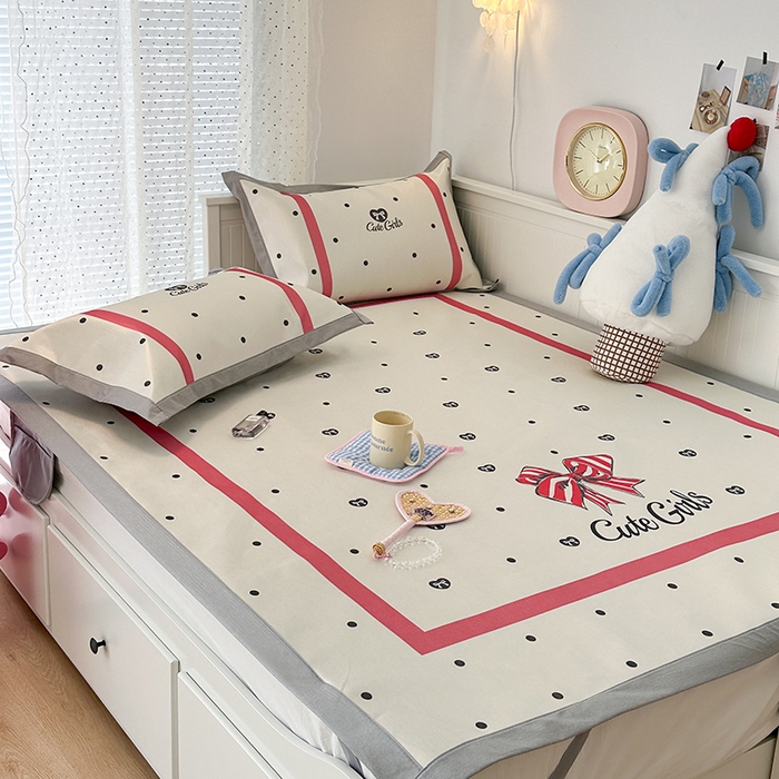 91家纺网 家纺一手货源 找家纺 昔可家纺 2024新款A类900D大版冰丝席 心心蝴蝶结