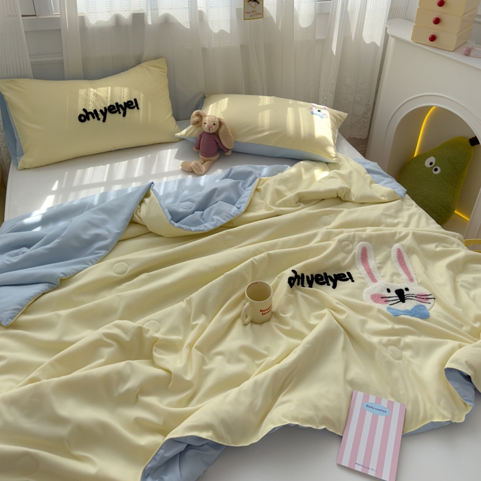 91家纺网 家纺一手货源 找家纺 曼谷家纺 软糯糯水洗棉夏凉被四件套单夏被被子 长耳兔-芝士蓝