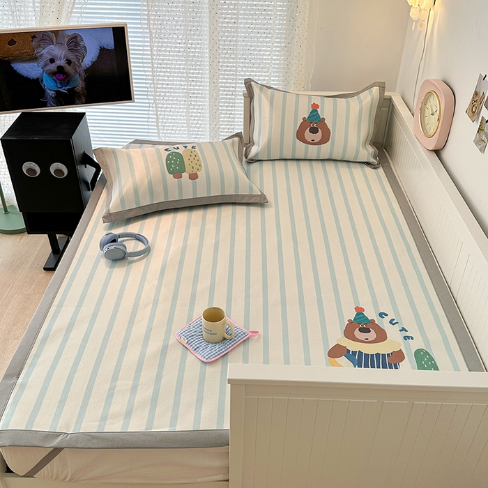 91家纺网 家纺一手货源 找家纺 昔可家纺 2024新款A类900D大版冰丝席 可爱熊