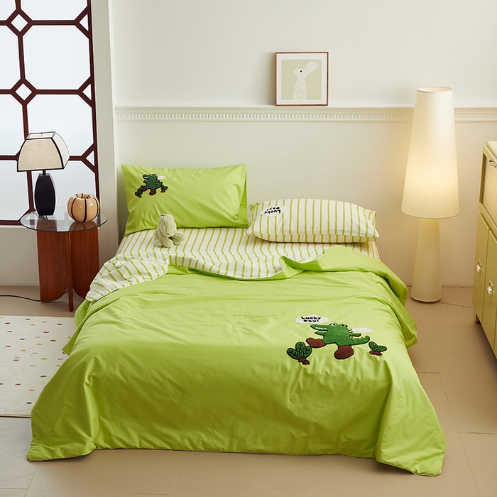 91家纺网 家纺一手货源 找家纺 怡家居 2024新款全棉印加绣夏被 夏被-小鳄鱼