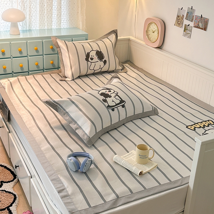 91家纺网 家纺一手货源 找家纺 昔可家纺 2024新款A类900D大版冰丝席 条纹狗狗