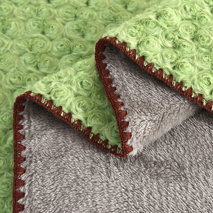 91家纺网 家纺一手货源 找家纺 （总）芸锦豪2024新款玫瑰拧花兔毛绒兔兔绒盖毯毛毯