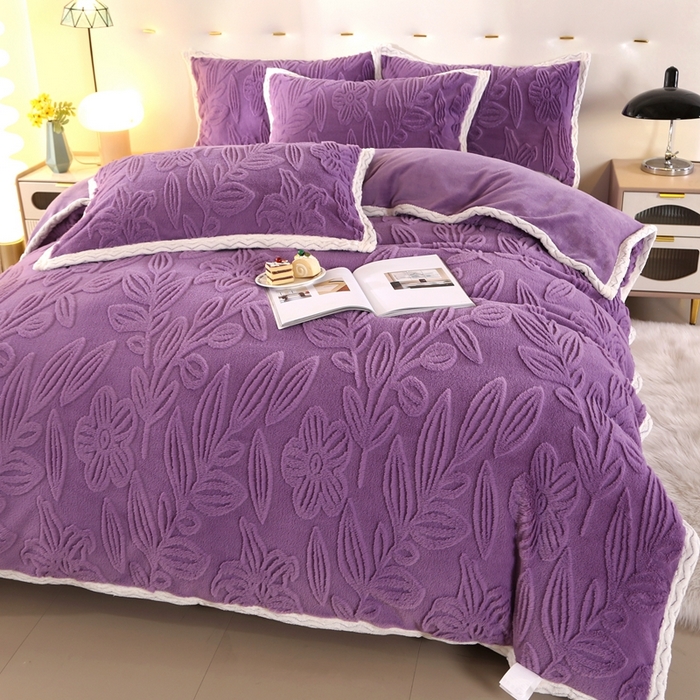 91家纺网 家纺一手货源 找家纺 芸锦豪2024新款花团雕花兔毛绒兔兔绒四件套 紫色