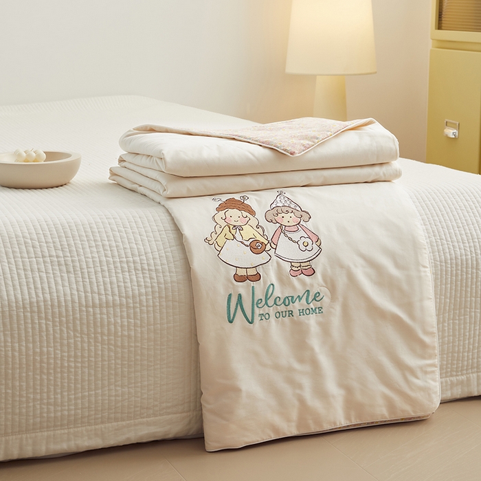 91家纺网 家纺一手货源 找家纺 怡家居 2024新款全棉印加绣夏被 夏被-粉色女孩