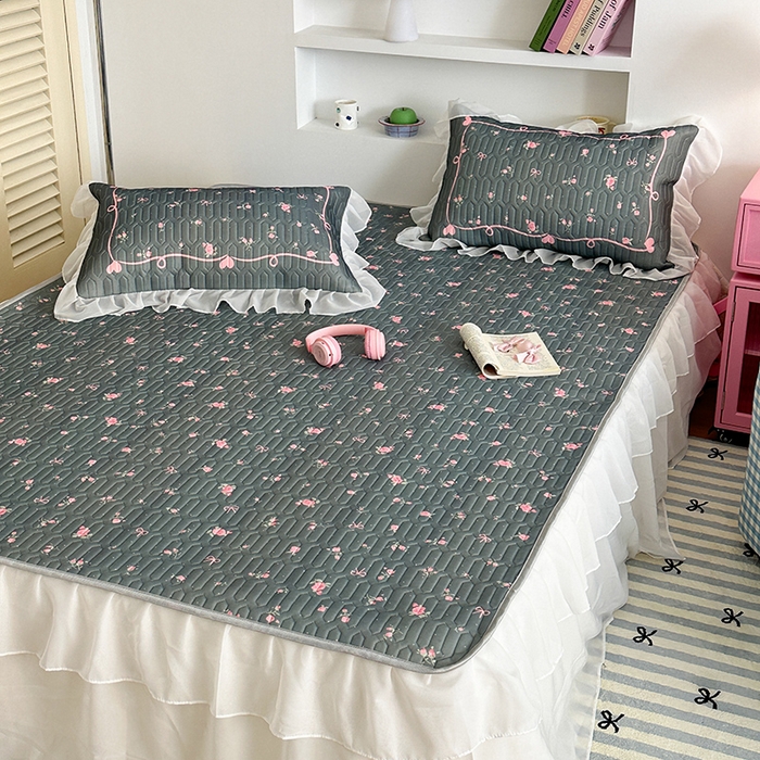 91家纺网 家纺一手货源 找家纺 昔可 新款床裙款乳胶凉席双层雪纺纱乳胶凉席三件套 复古蔷薇