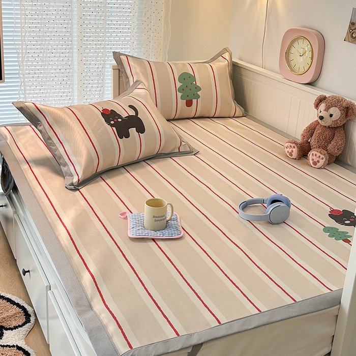 91家纺网 家纺一手货源 找家纺 昔可家纺 2024新款A类900D大版冰丝席 树林小黑猫