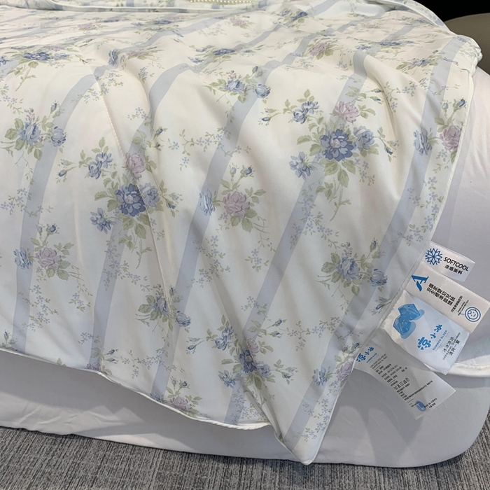 91家纺网 家纺一手货源 找家纺 奈萝家纺 2024新款A类凉感丝小凉皮夏被可机洗夏被新品空调被 谷雨