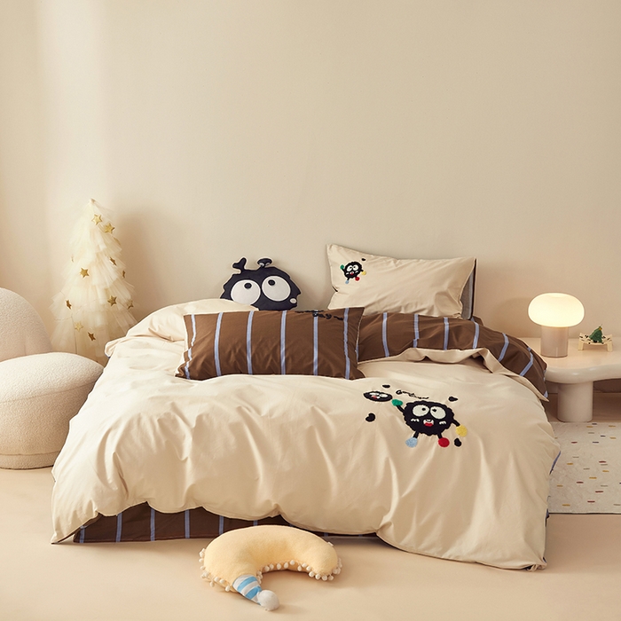 91家纺网 家纺一手货源 找家纺 怡家居 2024新款全棉印花加绣花四件套 小煤球