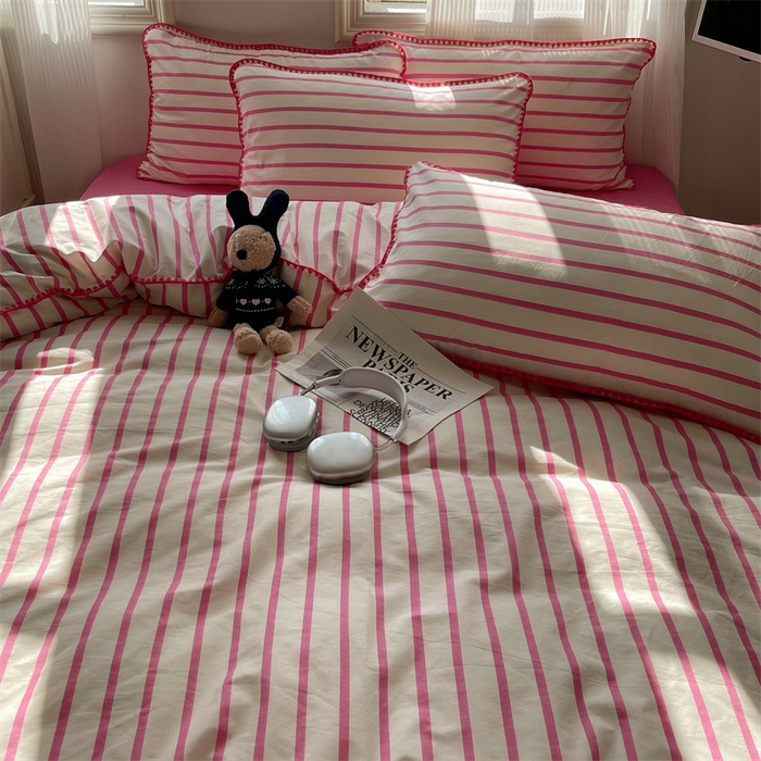 91家纺网 家纺一手货源 找家纺 857家居 2024新款贝壳边四件套 条纹-玫瑰红