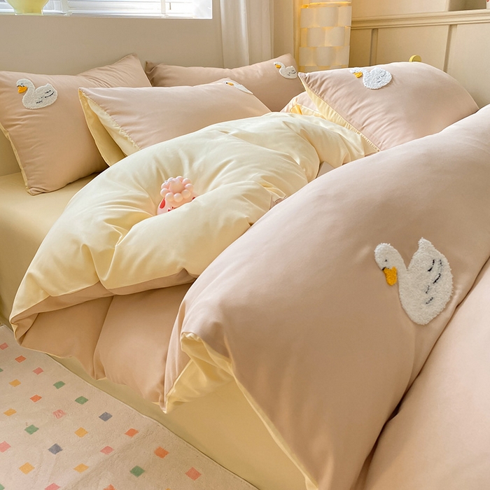 91家纺网 家纺一手货源 找家纺 （总）眠帛 2024新款亲肤棉卡通毛巾绣四件套