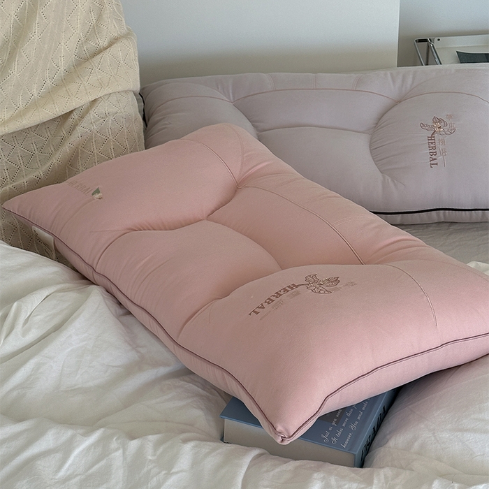 91家纺网 家纺一手货源 找家纺 （总）伟邦 2024新款草本物语分区枕