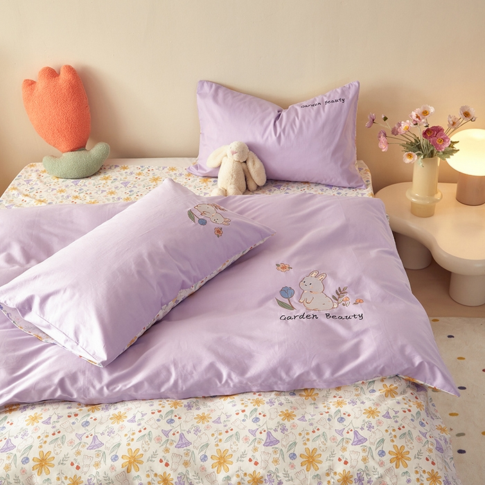 91家纺网 家纺一手货源 找家纺 怡家居 2024新款全棉印花加绣花四件套 萌小兔