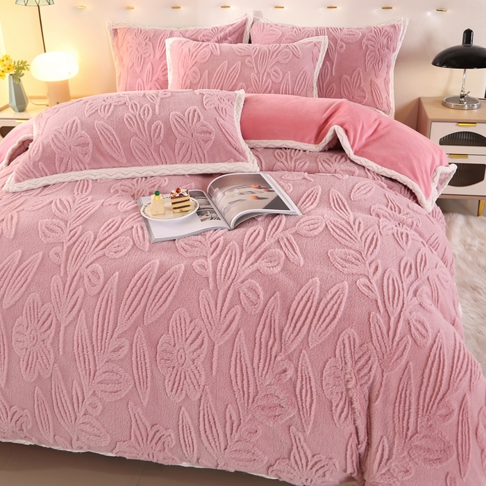 91家纺网 家纺一手货源 找家纺 （总）芸锦豪2024新款花团雕花兔毛绒兔兔绒四件套