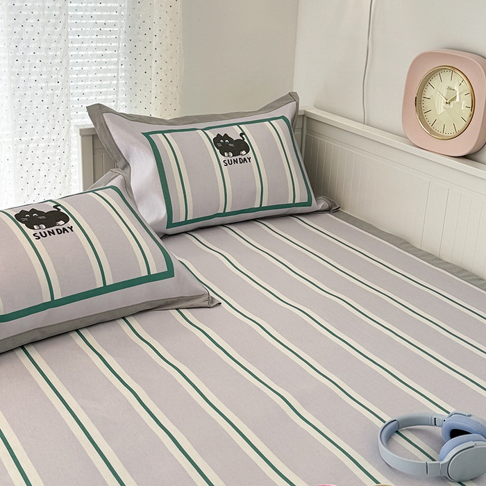 91家纺网 家纺一手货源 找家纺 昔可家纺 2024新款A类900D大版冰丝席 滑板猫咪