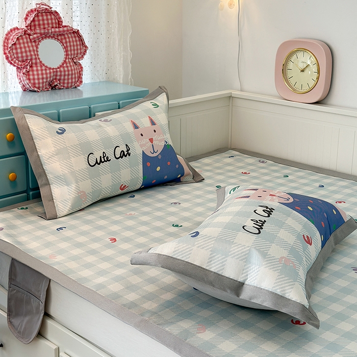 91家纺网 家纺一手货源 找家纺 昔可家纺 2024新款A类900D大版冰丝席 蓝格猫