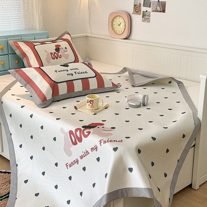 91家纺网 家纺一手货源 找家纺 昔可家纺 2024新款A类900D大版冰丝席 爱心狗狗