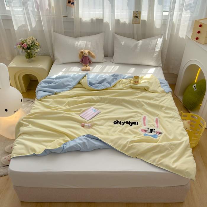 91家纺网 家纺一手货源 找家纺 曼谷家纺 软糯糯水洗棉夏凉被四件套单夏被被子 长耳兔-芝士蓝