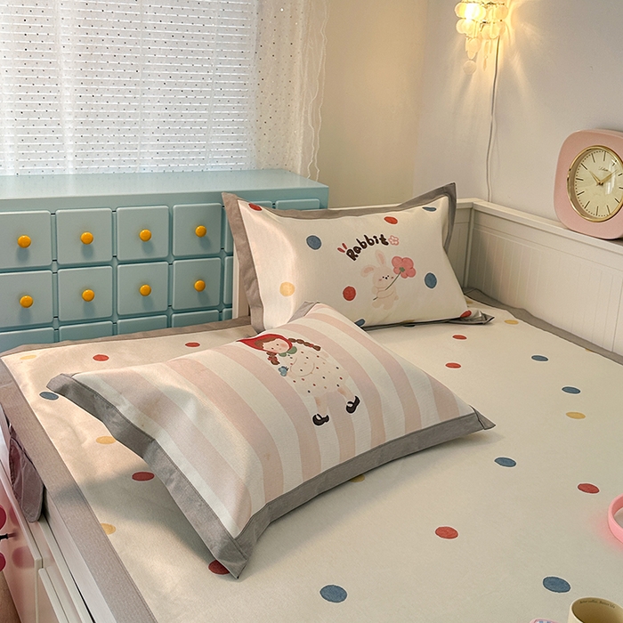 91家纺网 家纺一手货源 找家纺 昔可家纺 2024新款A类900D大版冰丝席 兔兔女孩