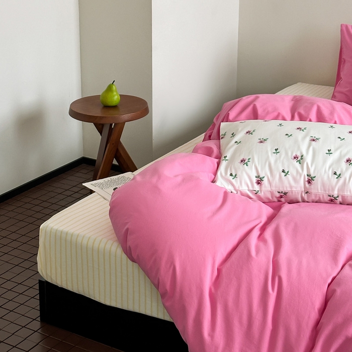 91家纺网 家纺一手货源 找家纺 艾沁 2024新款小清新全棉水洗棉四件套 粉黛佳人（枕套兔+粉）