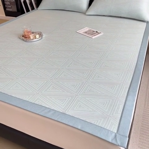 91家纺网 家纺一手货源 找家纺 慕尚家纺 2025新款1200D提花凉感席 提花席 复古三角蓝