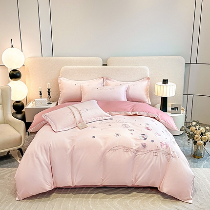 91家纺网 家纺一手货源 找家纺 大麦乐田 2024新款磨毛刺绣四件套--轻奢之作 轻奢之作  山茶粉