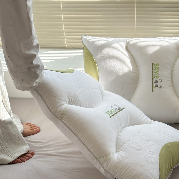 91家纺网 家纺一手货源 找家纺 （总）伟邦 2024新款熊猫刺绣分区枕