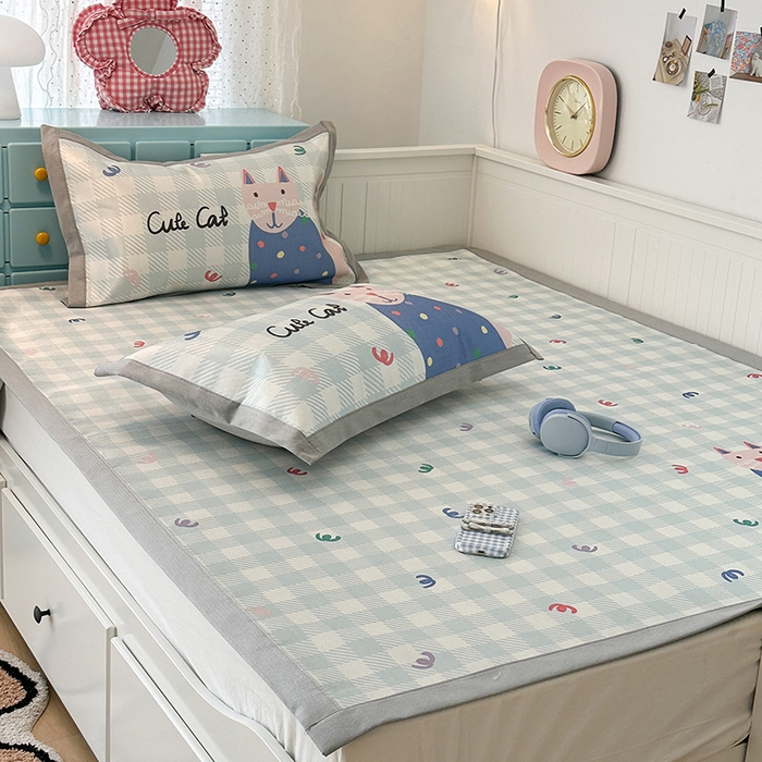 91家纺网 家纺一手货源 找家纺 昔可家纺 2024新款A类900D大版冰丝席 蓝格猫