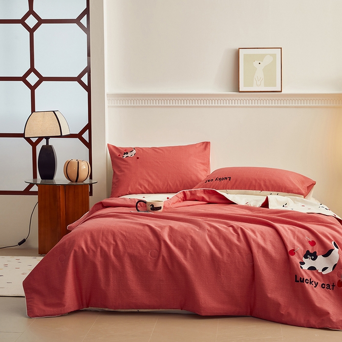 91家纺网 家纺一手货源 找家纺 怡家居 2024新款全棉印加绣夏被 夏被-樱桃小猫