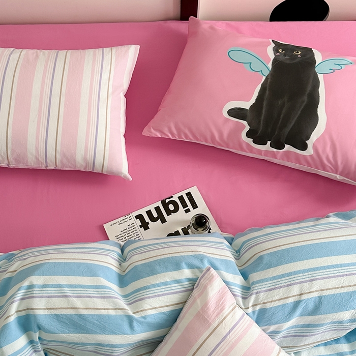 91家纺网 家纺一手货源 找家纺 艾沁 2024新款多巴胺条纹全棉色织水洗棉四件套 宽蓝条