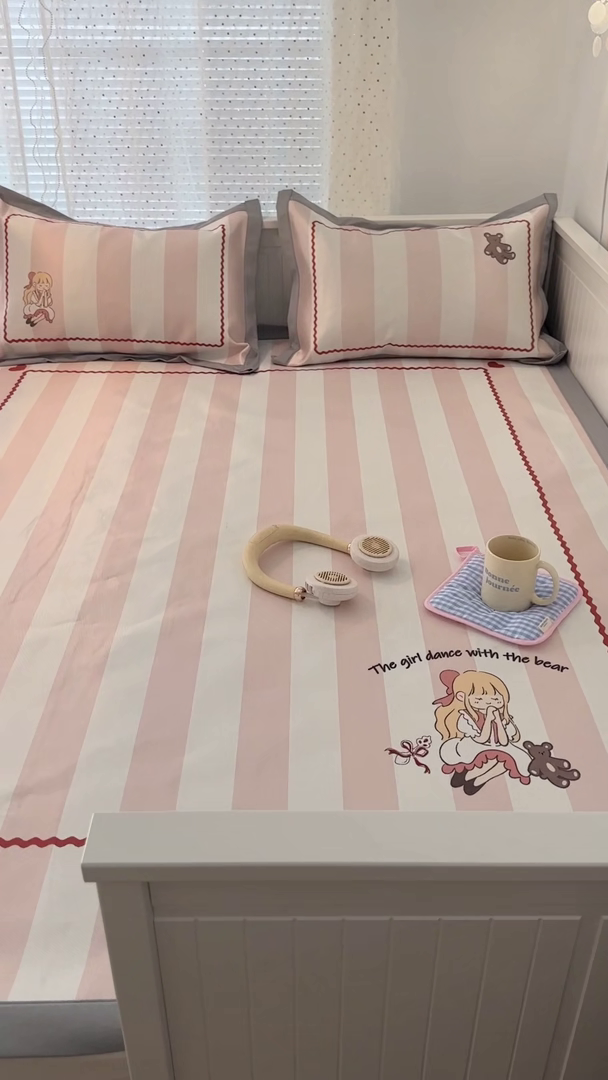 91家纺网 家纺一手货源 找家纺 昔可家纺 2024新款A类900D大版冰丝席 芭蕾女孩