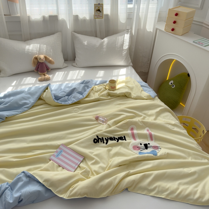 91家纺网 家纺一手货源 找家纺 曼谷家纺 软糯糯水洗棉夏凉被四件套单夏被被子 长耳兔-芝士蓝