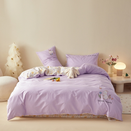 91家纺网 家纺一手货源 找家纺 怡家居 2024新款全棉印花加绣花四件套 萌小兔