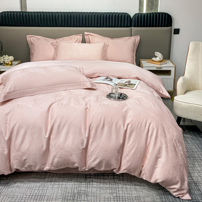 91家纺网 家纺一手货源 找家纺 2025新款天丝天丝棉提花单被套 羽翼 梅子粉