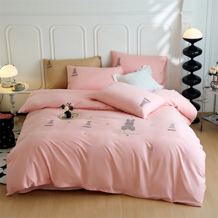 91家纺网 家纺一手货源 找家纺 （总）兰紫橙家纺 2025新款卡通全棉刺绣四件套-嘟嘟兔