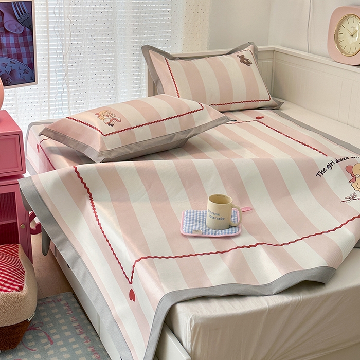 91家纺网 家纺一手货源 找家纺 昔可家纺 2024新款A类900D大版冰丝席 芭蕾女孩