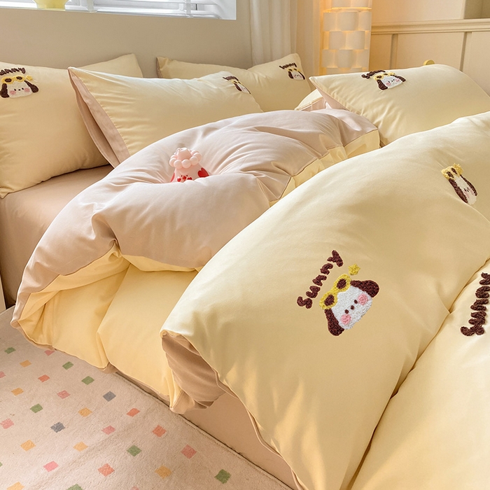 91家纺网 家纺一手货源 找家纺 眠帛 2024新款亲肤棉卡通毛巾绣四件套 帕恰-奶黄奶茶