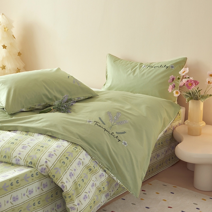 91家纺网 家纺一手货源 找家纺 怡家居 2024新款全棉印花加绣花四件套 果语