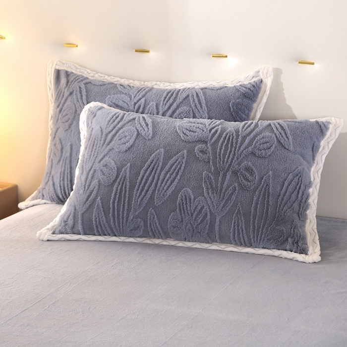 91家纺网 家纺一手货源 找家纺 芸锦豪2024新款花团雕花兔毛绒兔兔绒四件套 蓝灰