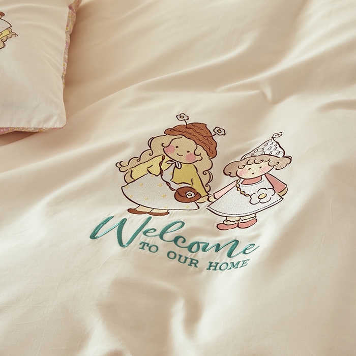 91家纺网 家纺一手货源 找家纺 怡家居 2024新款全棉印花加绣花四件套 粉色女孩
