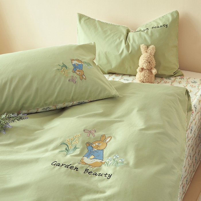 91家纺网 家纺一手货源 找家纺 怡家居 2024新款全棉印花加绣花四件套 花园兔