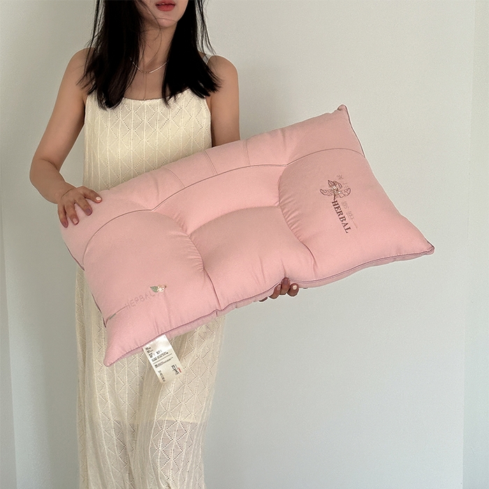 91家纺网 家纺一手货源 找家纺 （总）伟邦 2024新款草本物语分区枕